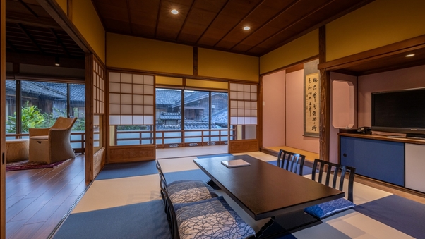 【井筒楼 七番】琉球畳の2階和洋室